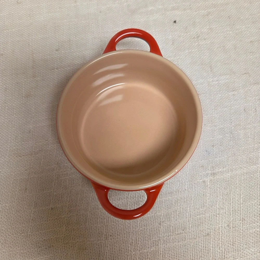 Le Creuset 8oz Petite Round Casserole Mini Cocotte Red Stoneware with Lid - Picture 10 of 13
